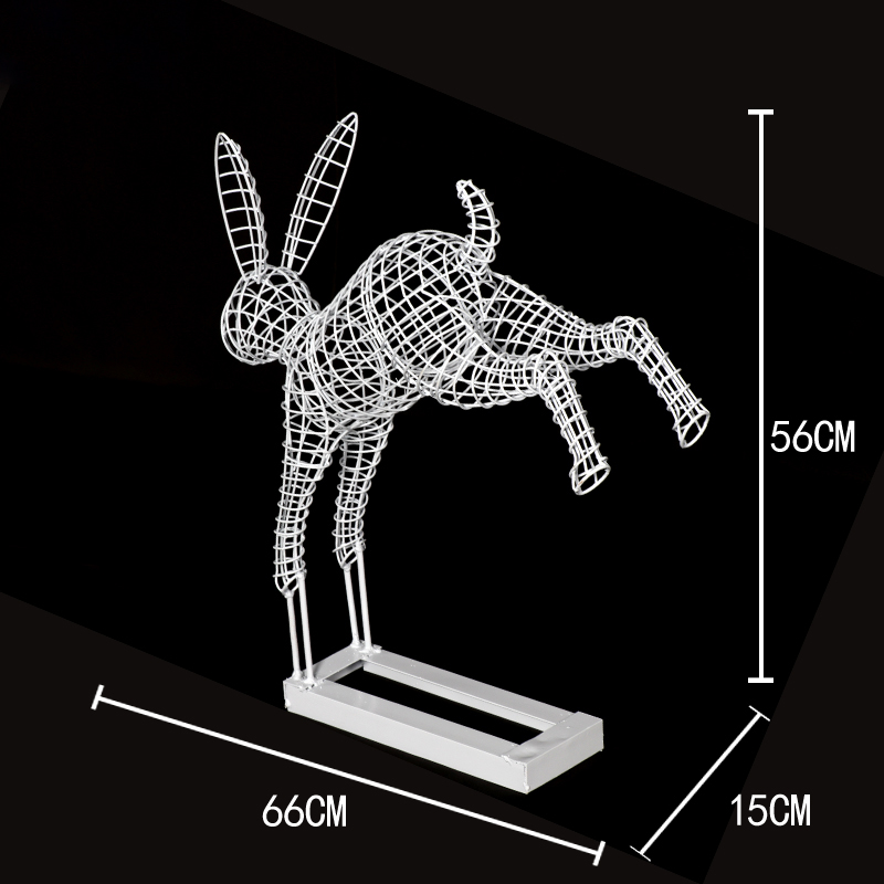 跳躍的不銹鋼鏤空兔子雕塑