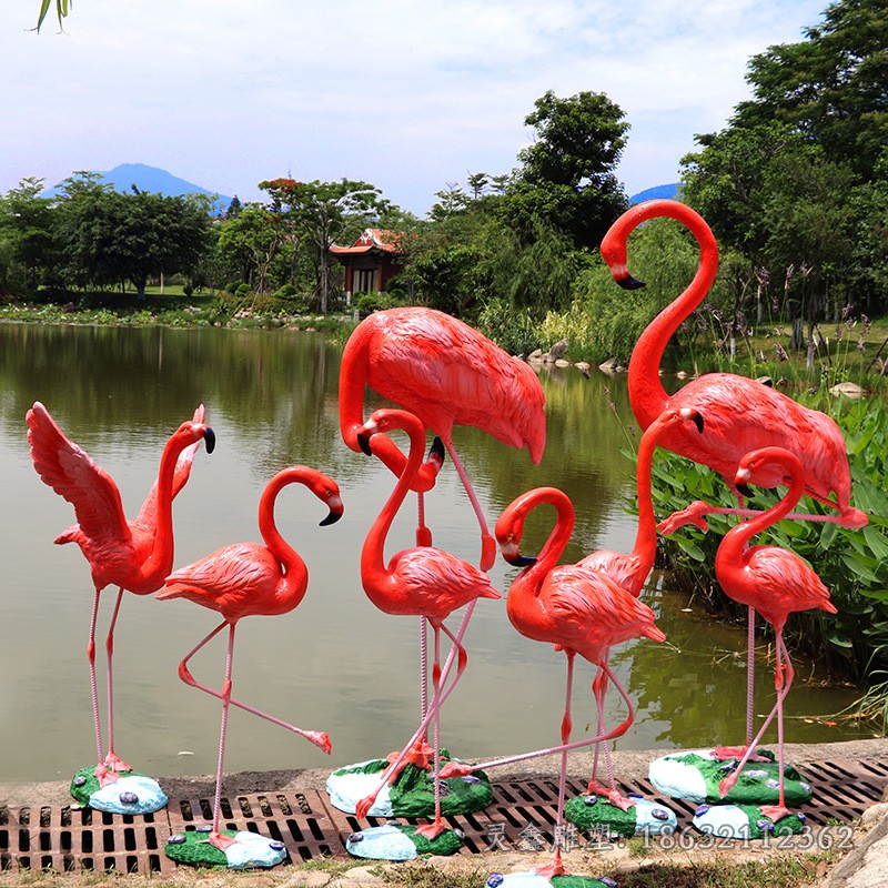 火烈鳥廣場(chǎng)不銹鋼景觀雕塑