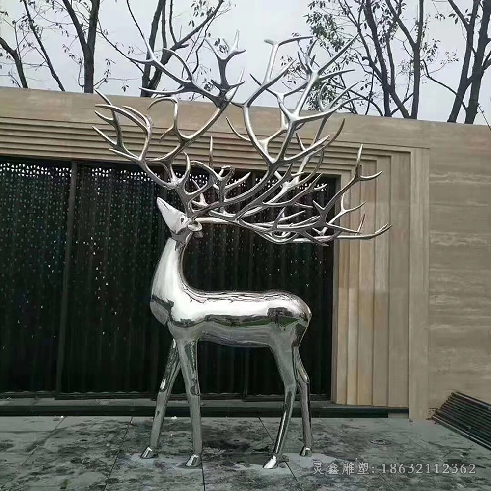 彩繪鹿城市不銹鋼景觀雕塑