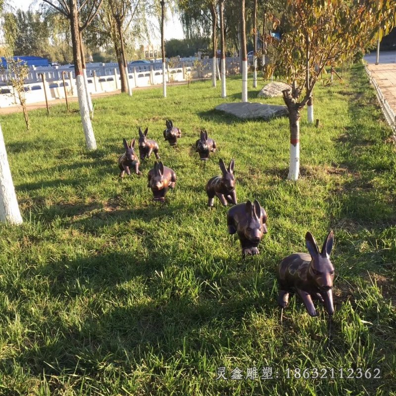 園林兔子動物景觀銅雕