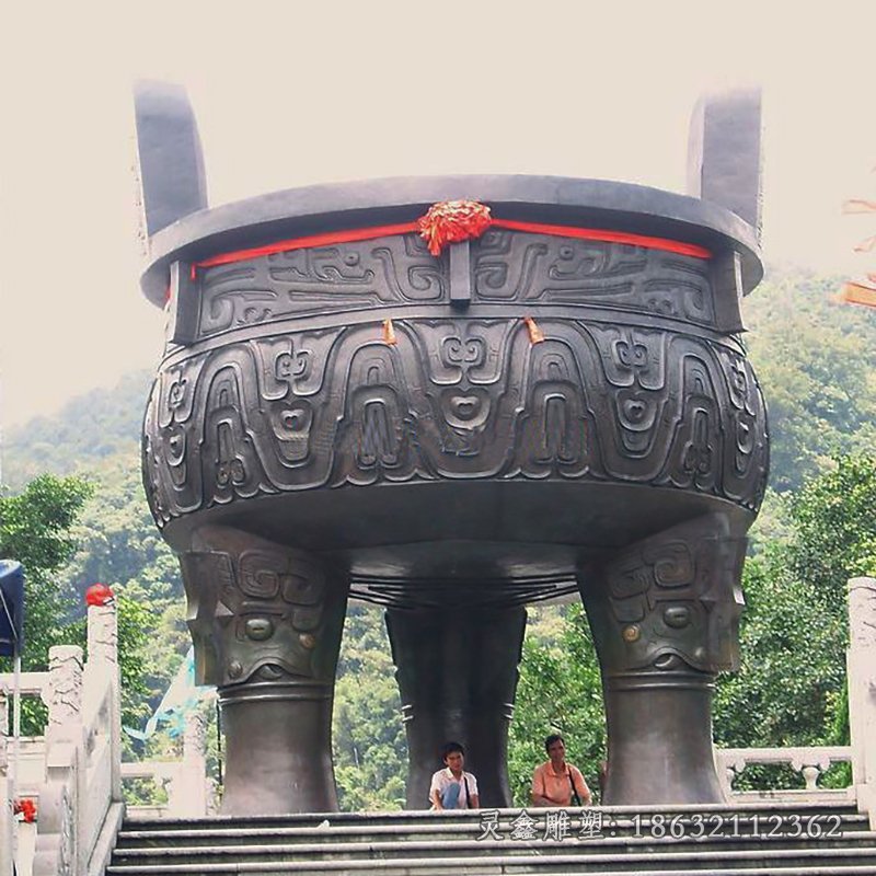 三足鼎公園景觀銅雕