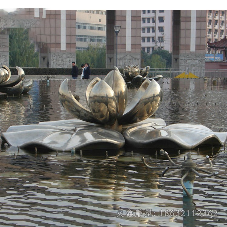 不銹鋼蓮花小區(qū)景觀雕塑