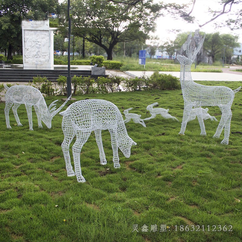 庭院不銹鋼鏤空鹿動物雕塑