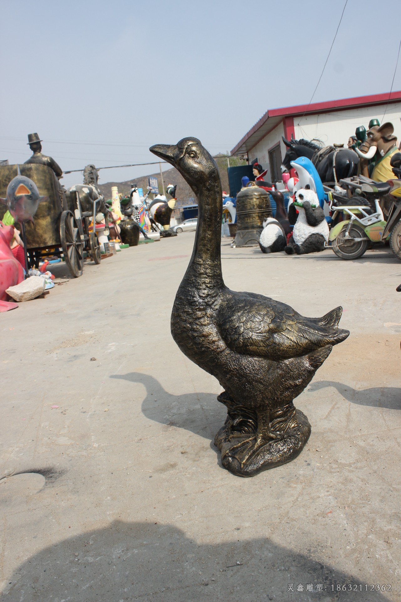 抽象天鵝景觀動物銅雕