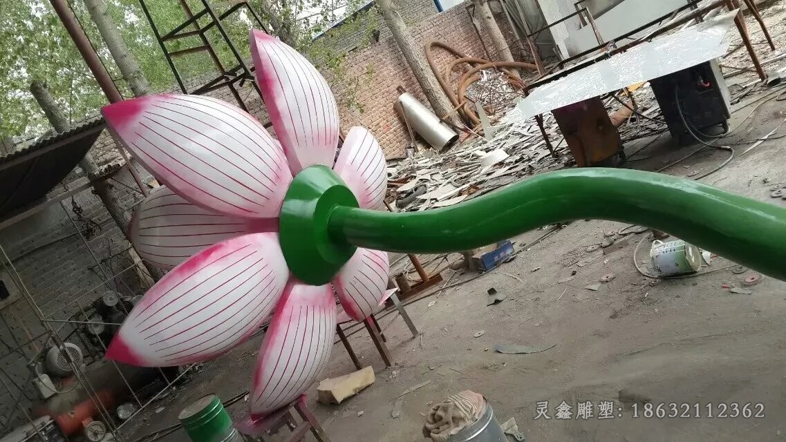 抽象蓮花不銹鋼景觀雕塑