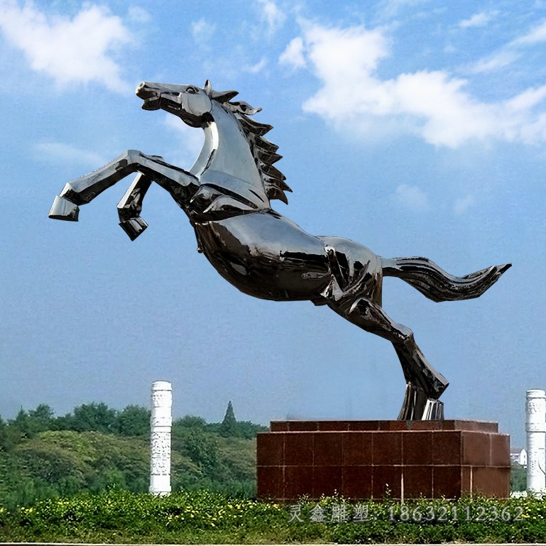 不銹鋼飛馬商場景觀雕塑