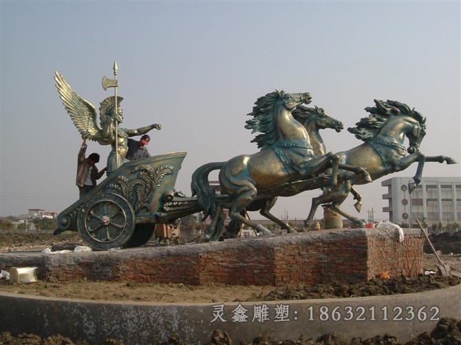 阿波羅戰(zhàn)車廣場景觀銅雕