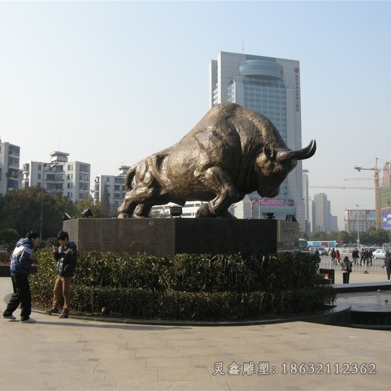 動(dòng)物牛公園標(biāo)志銅雕