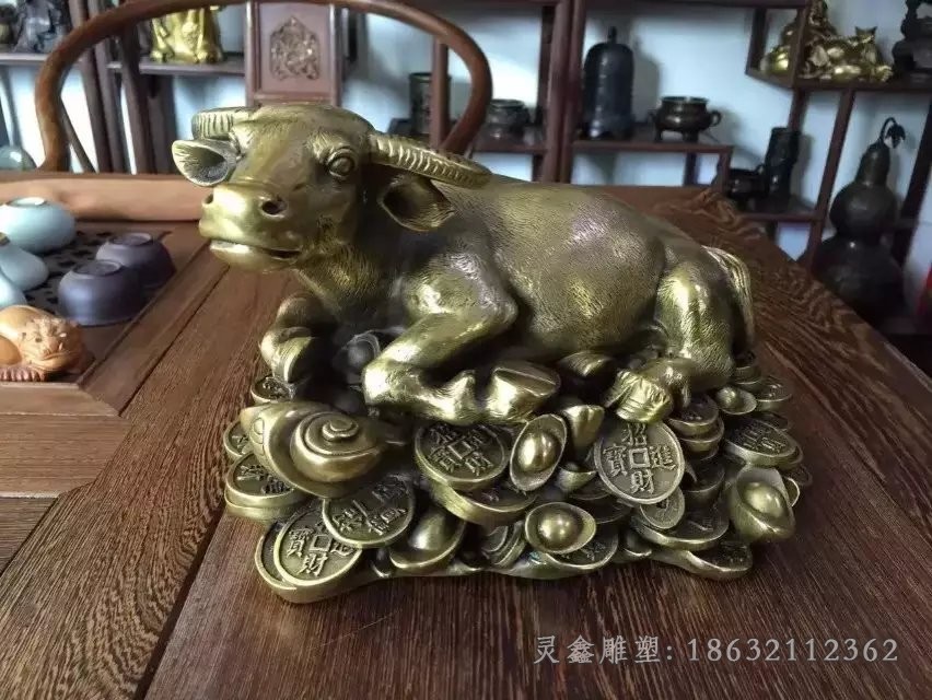 動物牛街邊標(biāo)志銅雕