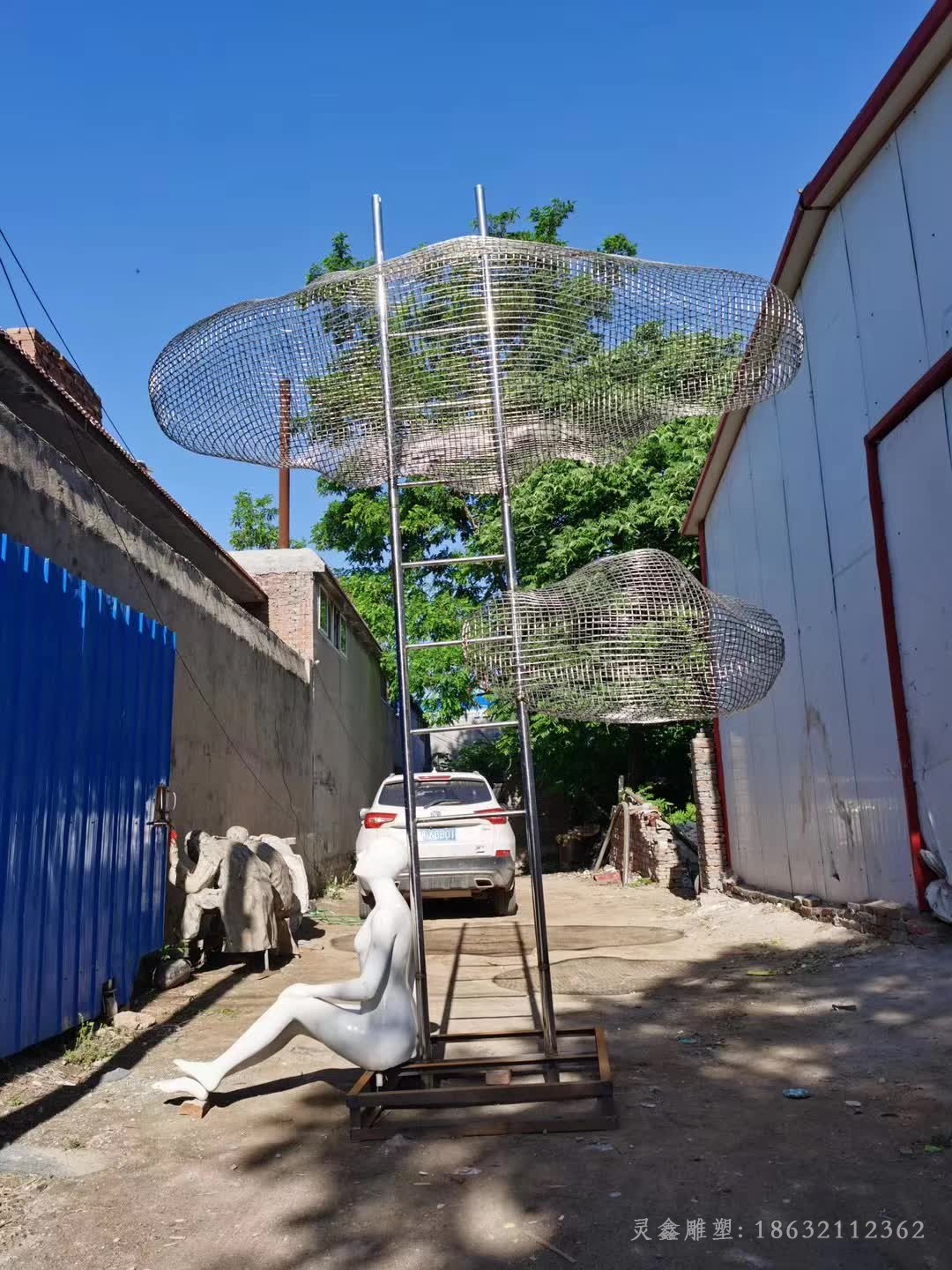 鏤空不銹鋼祥云雕塑